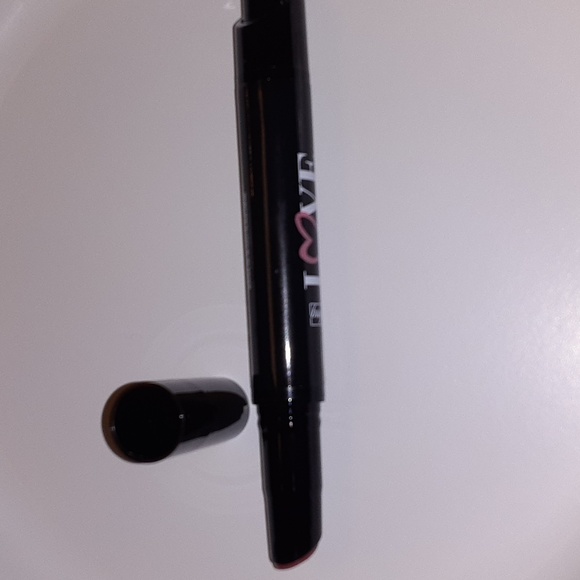 FMG Love Lip Butter .09oz Flirtatious. Has the scent of Vanilla - Picture 8 of 8